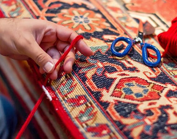 خدمات تخصصی و حرفه ای رفوی فرش در قالیشویی کوهک